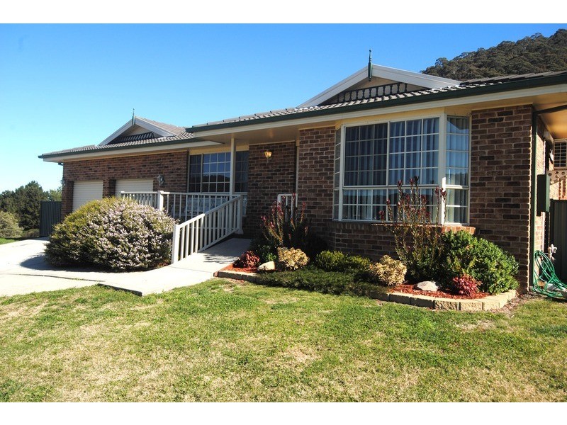 11 Wilton  Close, Lithgow NSW 2790