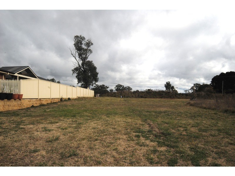 35 Henning Crescent, Wallerawang NSW 2845