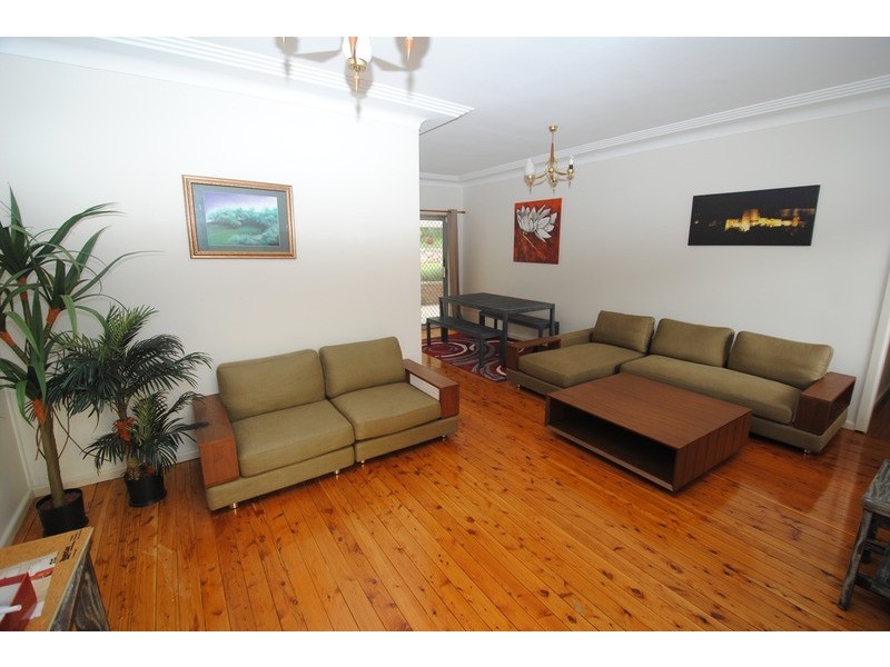 15 Birdwood Street, Lithgow NSW 2790