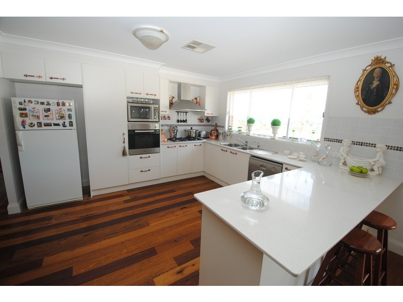 25 Hillcrest Avenue, Lithgow NSW 2790
