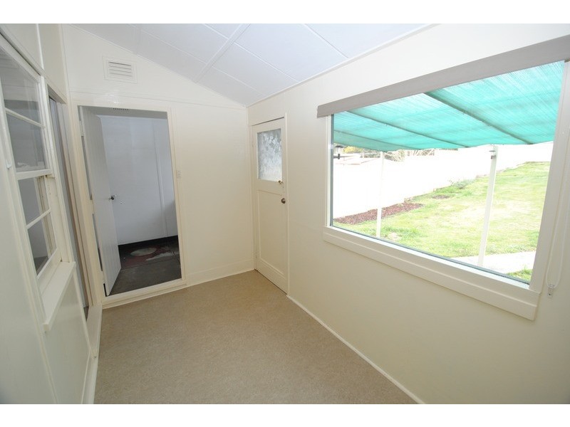 11 Beaufort Street, Lithgow NSW 2790