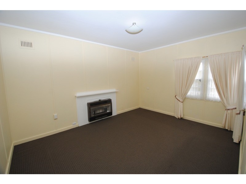 11 Beaufort Street, Lithgow NSW 2790