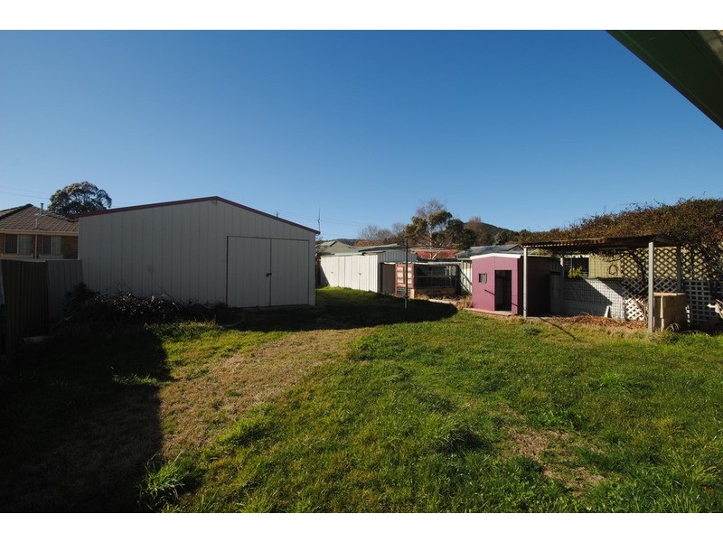 77 Rifle Parade, Lithgow NSW 2790