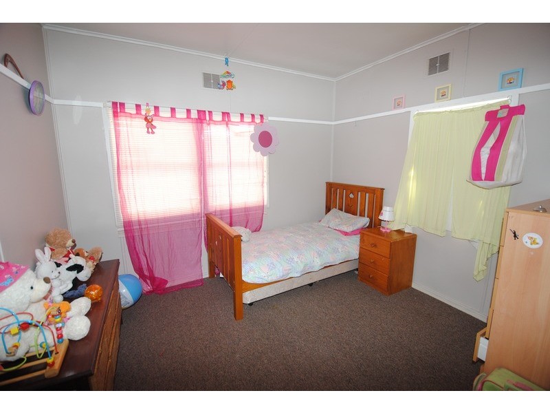 27 Oxley  Street, Wallerawang NSW 2845