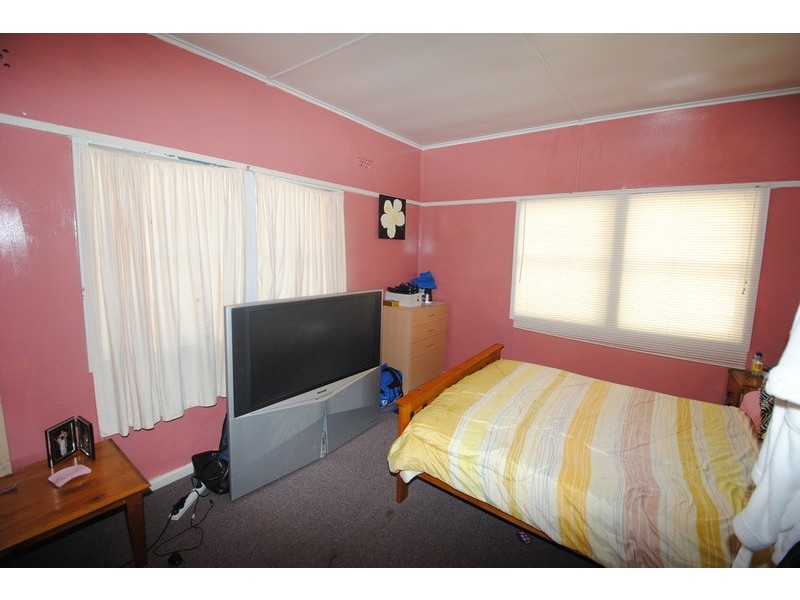 27 Oxley  Street, Wallerawang NSW 2845