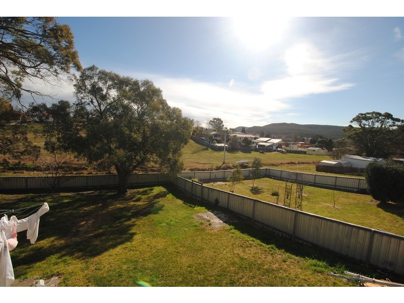 27 Oxley  Street, Wallerawang NSW 2845