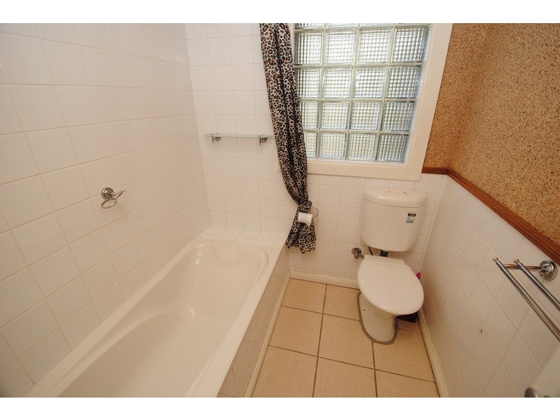 12 Lone Pine  Avenue, Lithgow NSW 2790