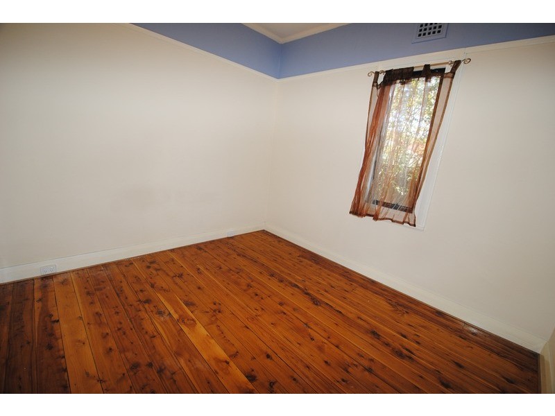 12 Lone Pine  Avenue, Lithgow NSW 2790