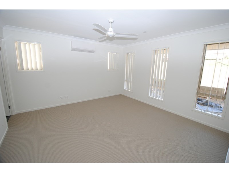 54 Cary Avenue, Wallerawang NSW 2845