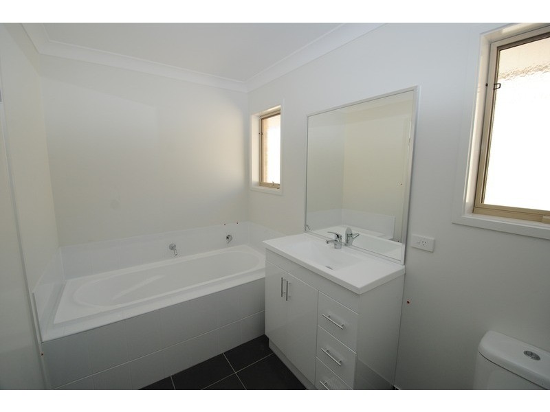 54 Cary Avenue, Wallerawang NSW 2845