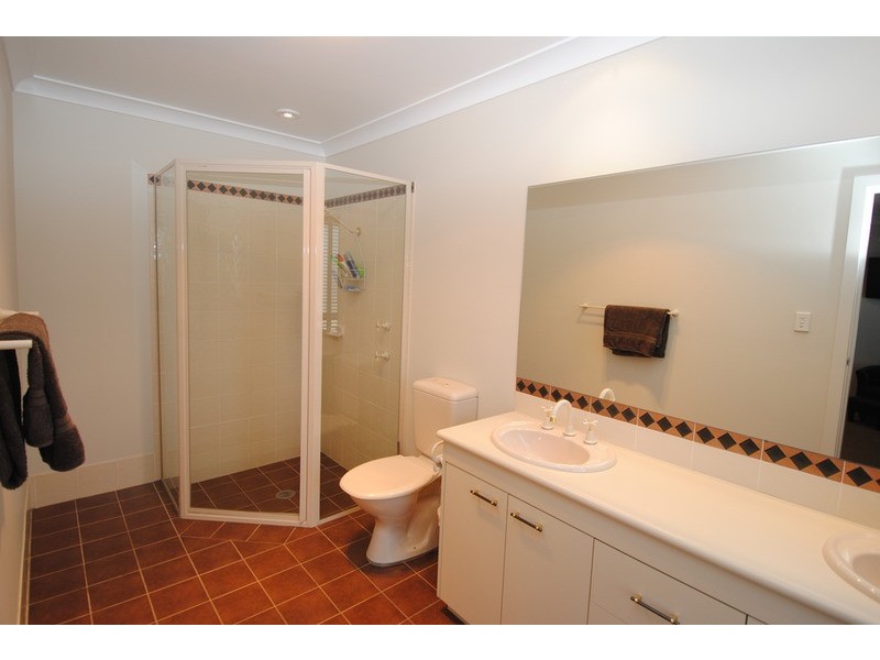 9 Claret Ash Avenue, Lithgow NSW 2790