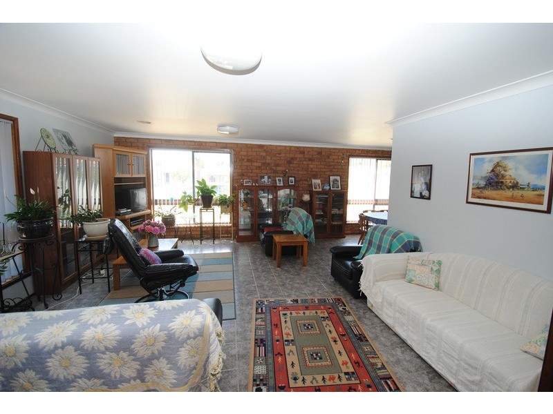 44 Enfield  Avenue, Lithgow NSW 2790