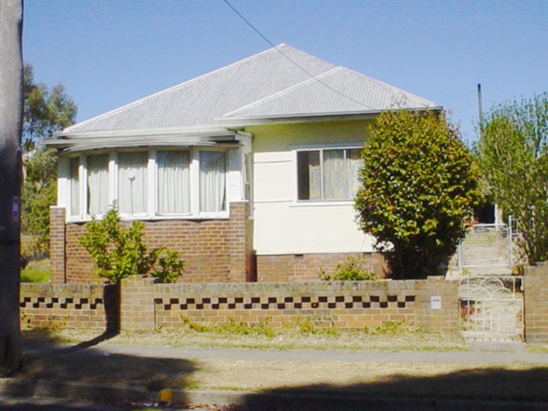 32 Clwydd Street, Lithgow NSW 2790