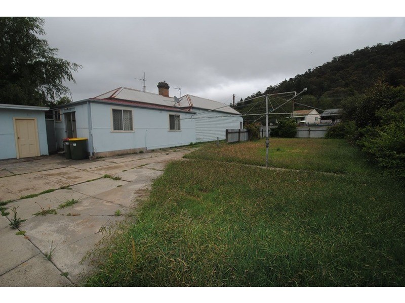 39 Stephenson Street, Lithgow NSW 2790