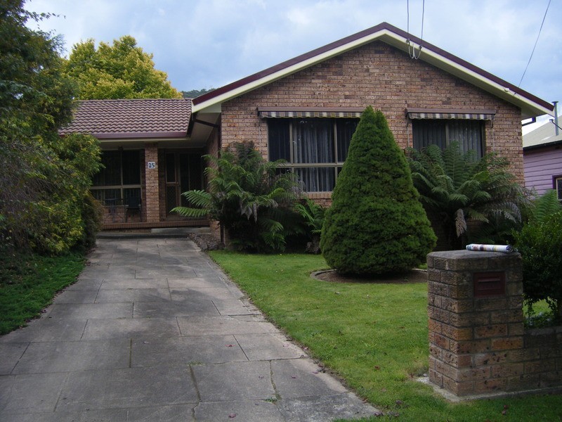 25 Hay  Street, Lithgow NSW 2790