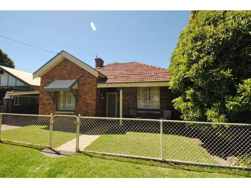 19 Laidley Street, Lithgow NSW 2790