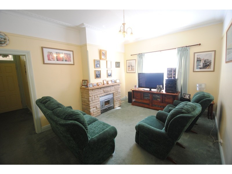 19 Laidley Street, Lithgow NSW 2790