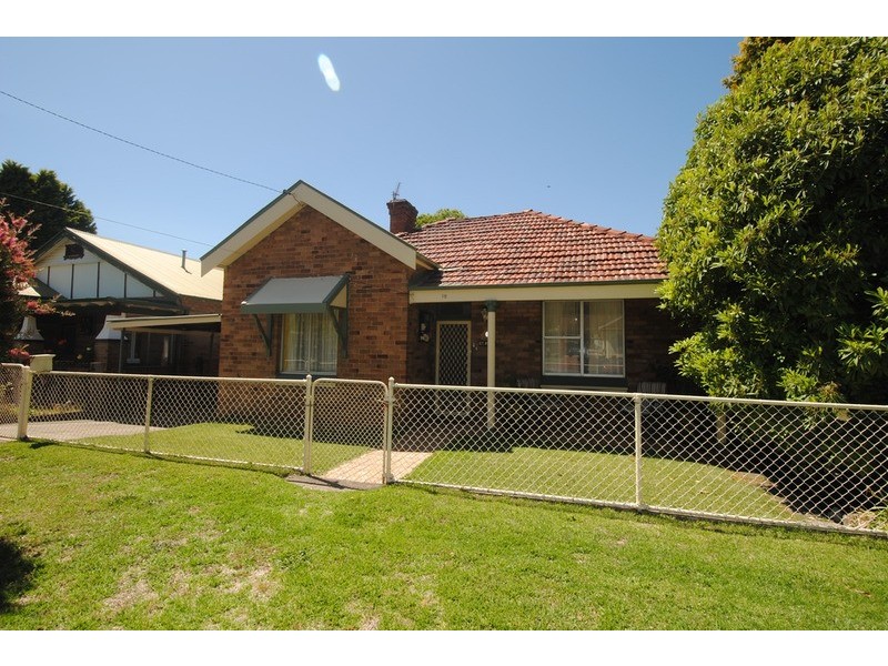 19 Laidley Street, Lithgow NSW 2790