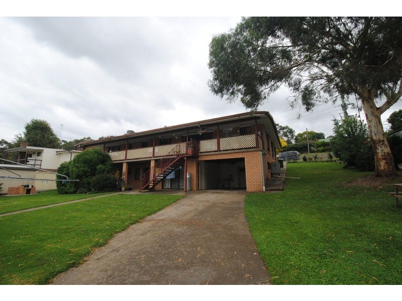 6 Burton  Street, Portland NSW 2847