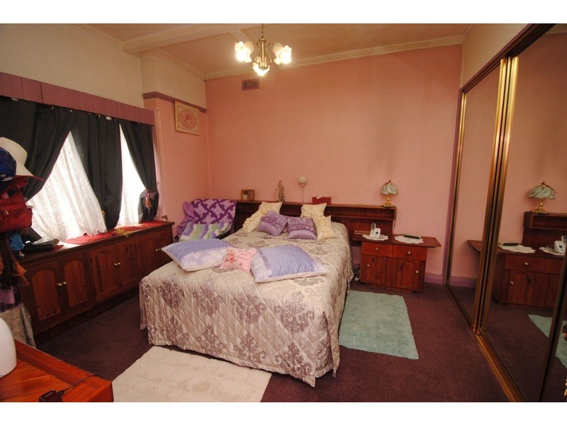 142 Macauley Street, Lithgow NSW 2790