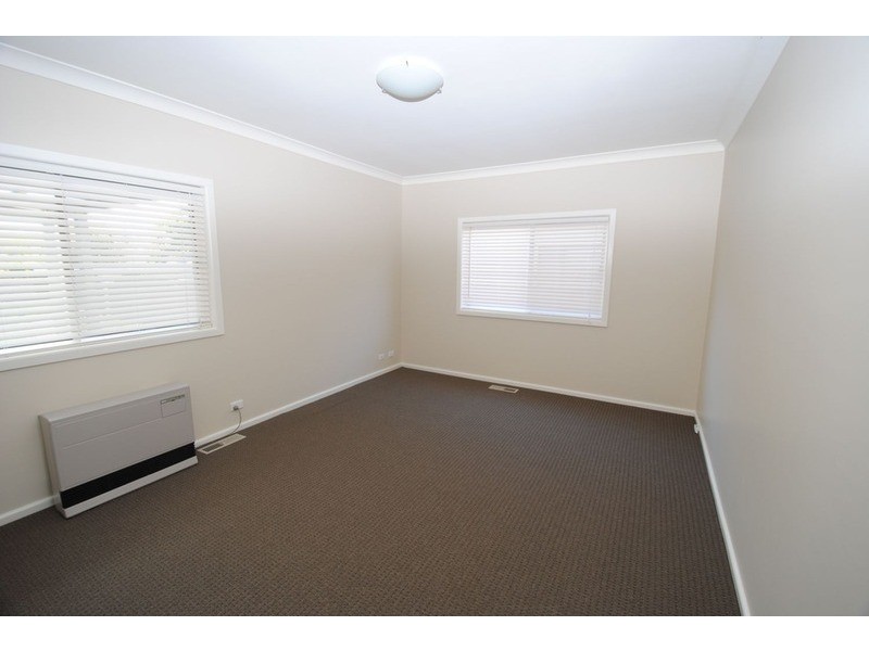 66 Rifle Parade, Lithgow NSW 2790