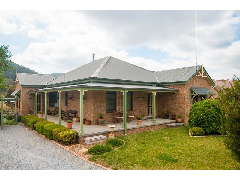 55 Cooerwull Road, Lithgow NSW 2790