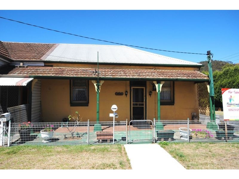 19 King  Street, Lithgow NSW 2790
