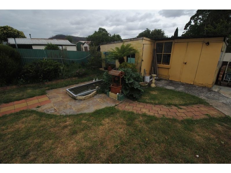 19 King  Street, Lithgow NSW 2790