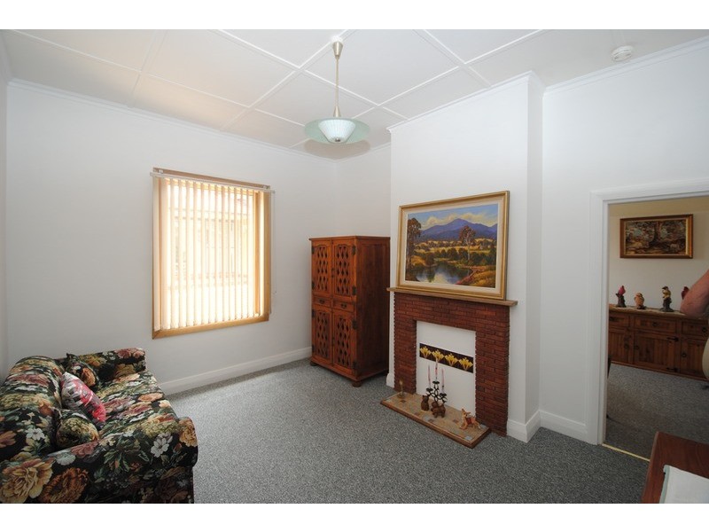 12 Rabaul Street, Lithgow NSW 2790