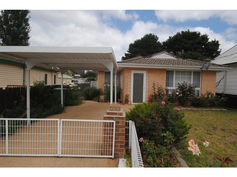 6 Burton  Street, Lithgow NSW 2790