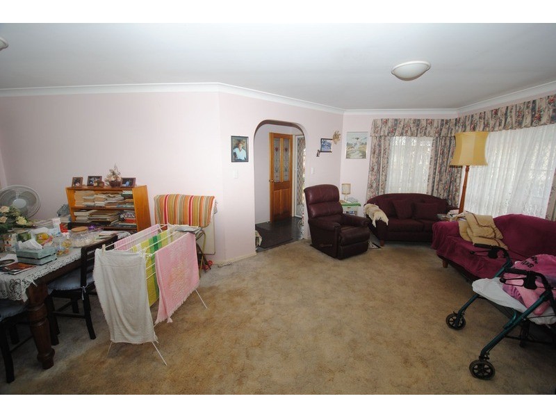 6 Burton  Street, Lithgow NSW 2790