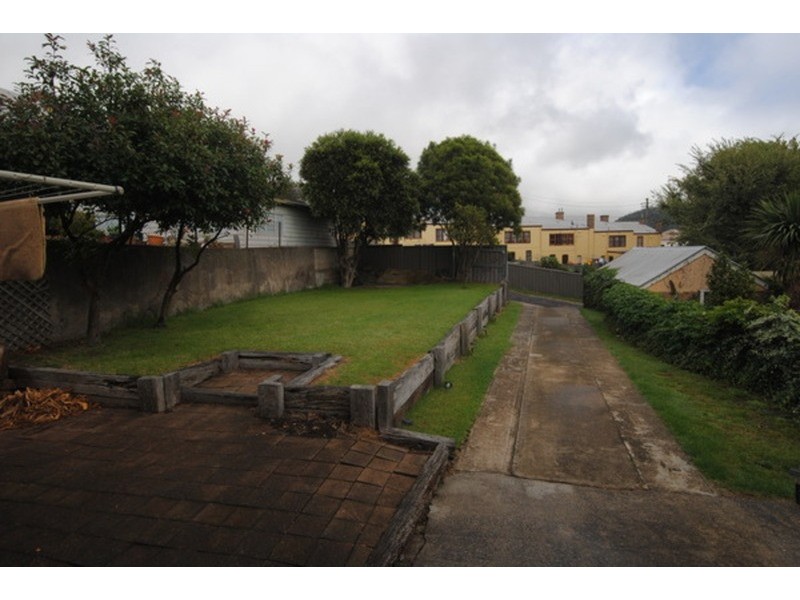 8 Bridge Street, Lithgow NSW 2790