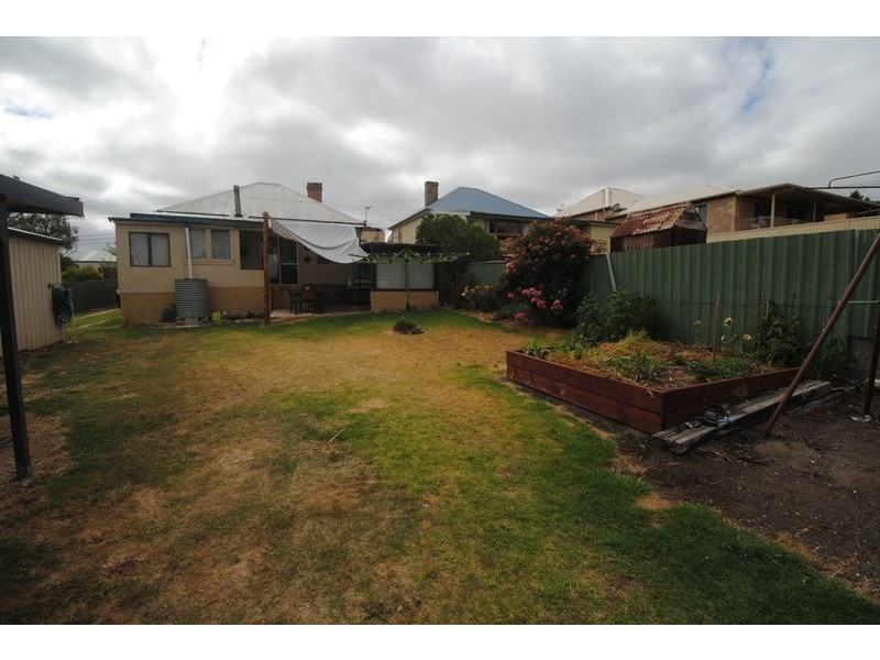 15 Commens  Street, Wallerawang NSW 2845