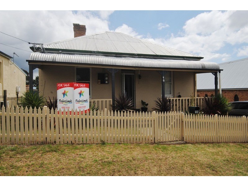 15 Commens  Street, Wallerawang NSW 2845