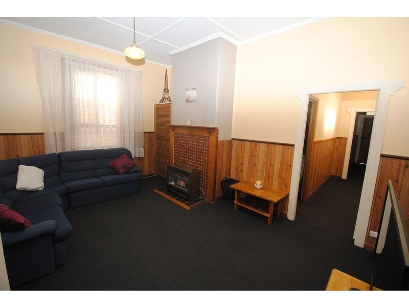 75 Calero Street, Lithgow NSW 2790