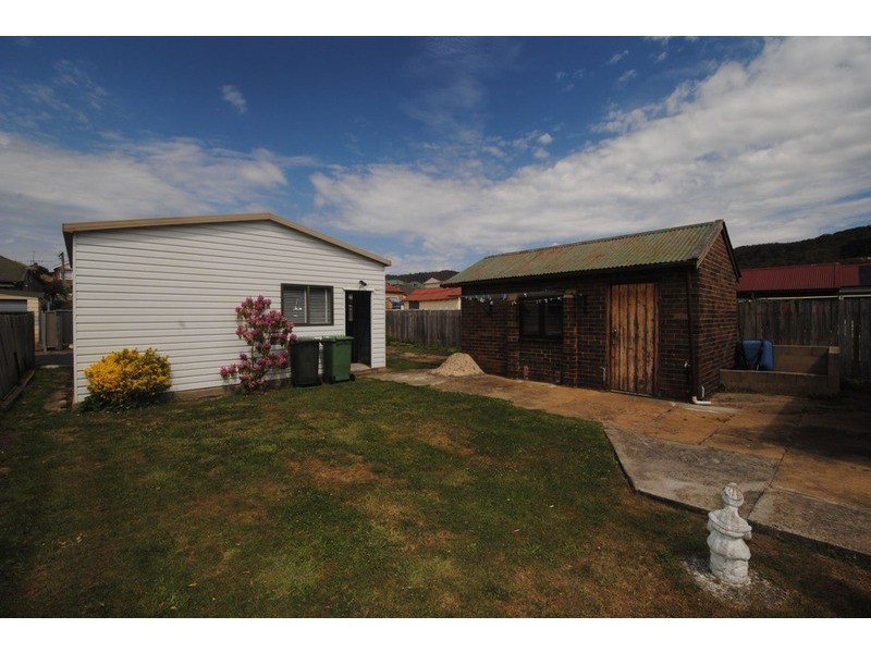 75 Calero Street, Lithgow NSW 2790