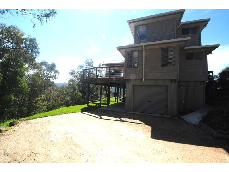 24 Hill Range  Crescent, Lithgow NSW 2790