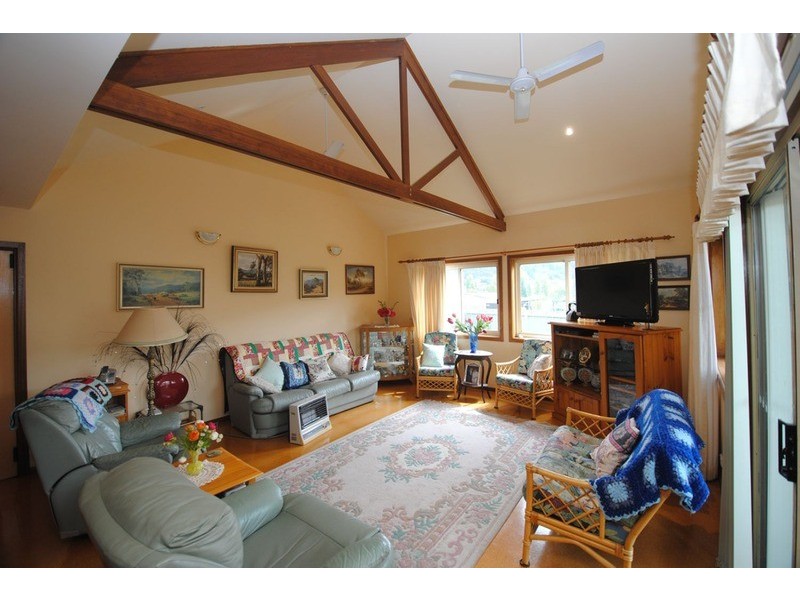 50 Hayley Street, Lithgow NSW 2790