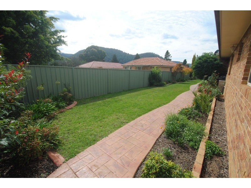 50 Hayley Street, Lithgow NSW 2790