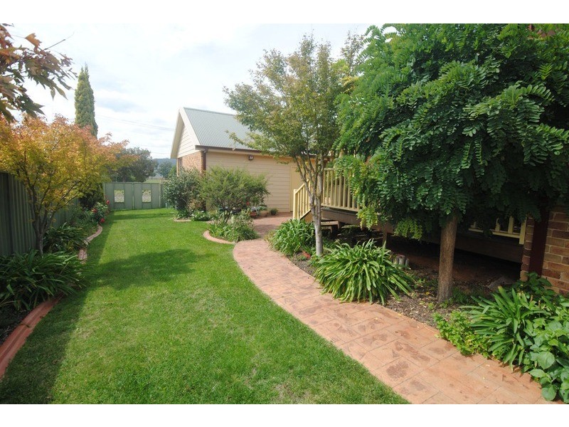 50 Hayley Street, Lithgow NSW 2790