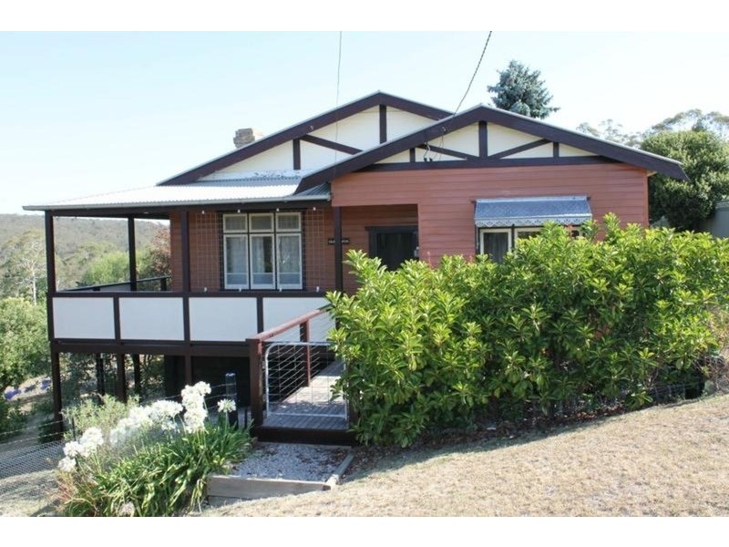 36 Piper Street, Portland NSW 2847