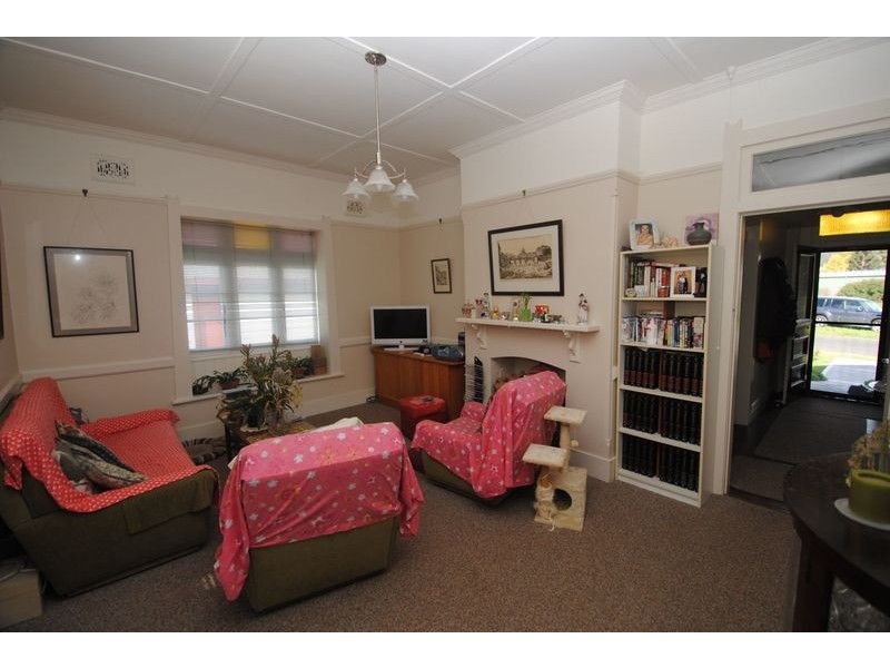 18 Guy Street, Lithgow NSW 2790