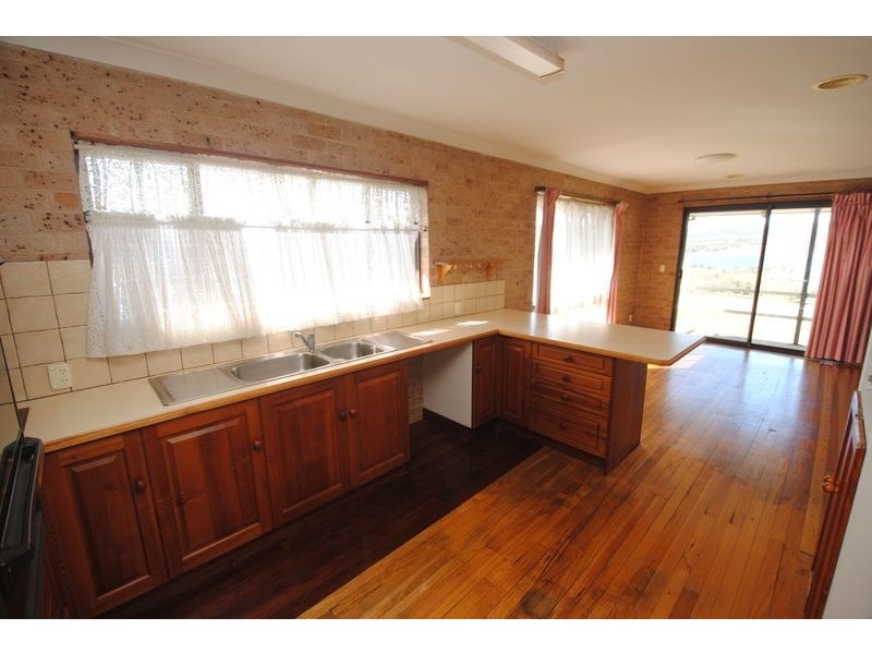 52 Lyon Parade, Wallerawang NSW 2845