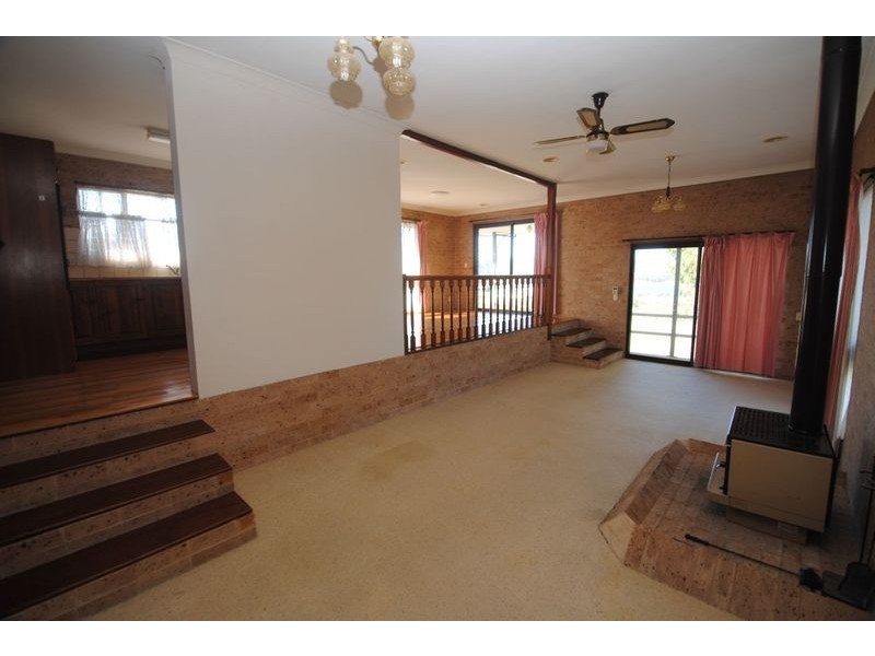 52 Lyon Parade, Wallerawang NSW 2845