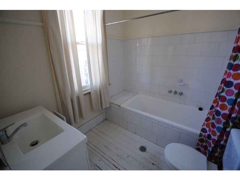 42 Hayley Street, Lithgow NSW 2790
