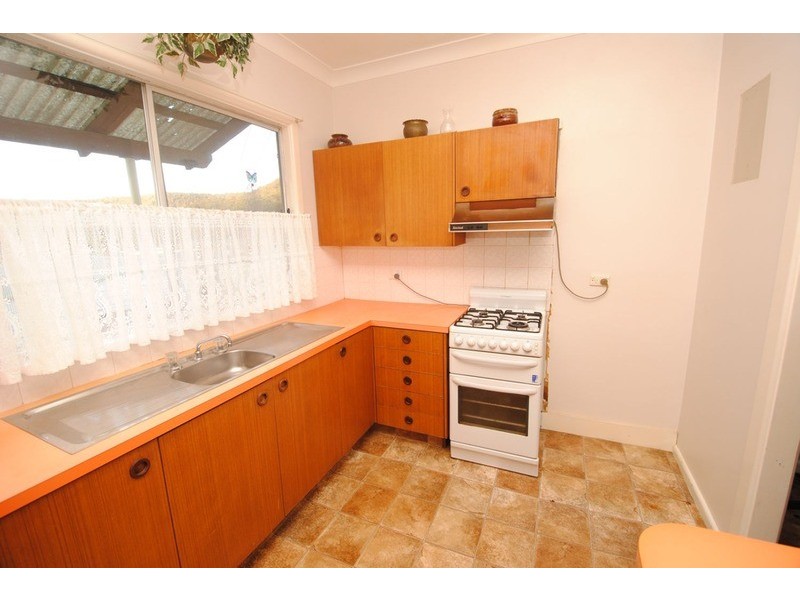 12 Fourth Street, Lithgow NSW 2790
