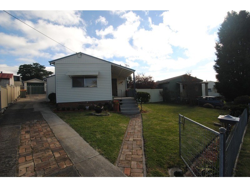 30 Tweed Road, Lithgow NSW 2790