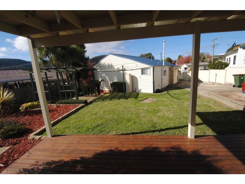 30 Tweed Road, Lithgow NSW 2790