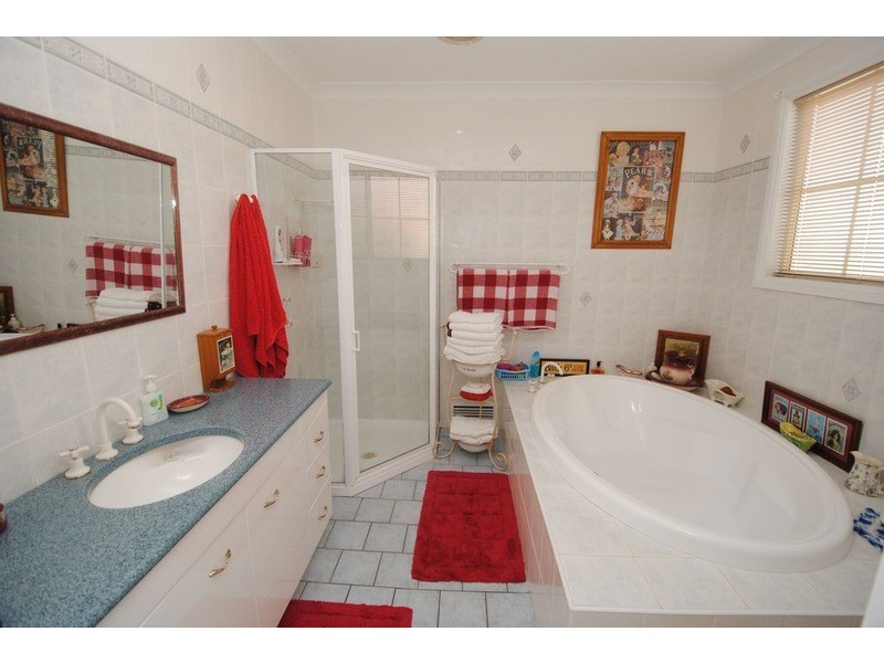 72 Calero Street, Lithgow NSW 2790