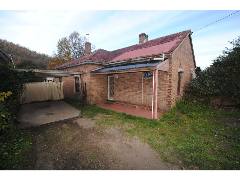 49 Macauley Street, Lithgow NSW 2790